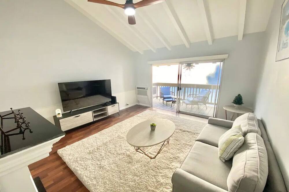 Photo of Livingroom in Walnut Creek