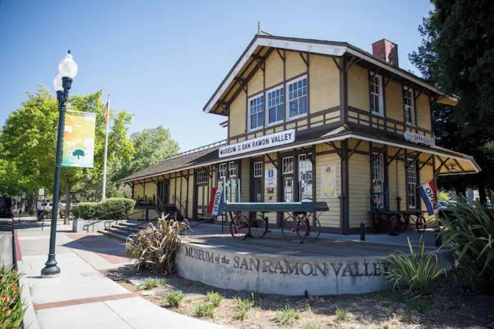 Photo of Outdoor in Danville