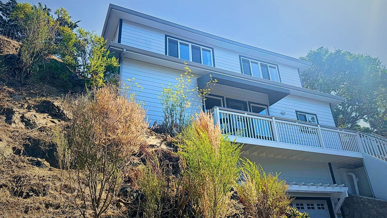 Photo of Outdoor in Belmont