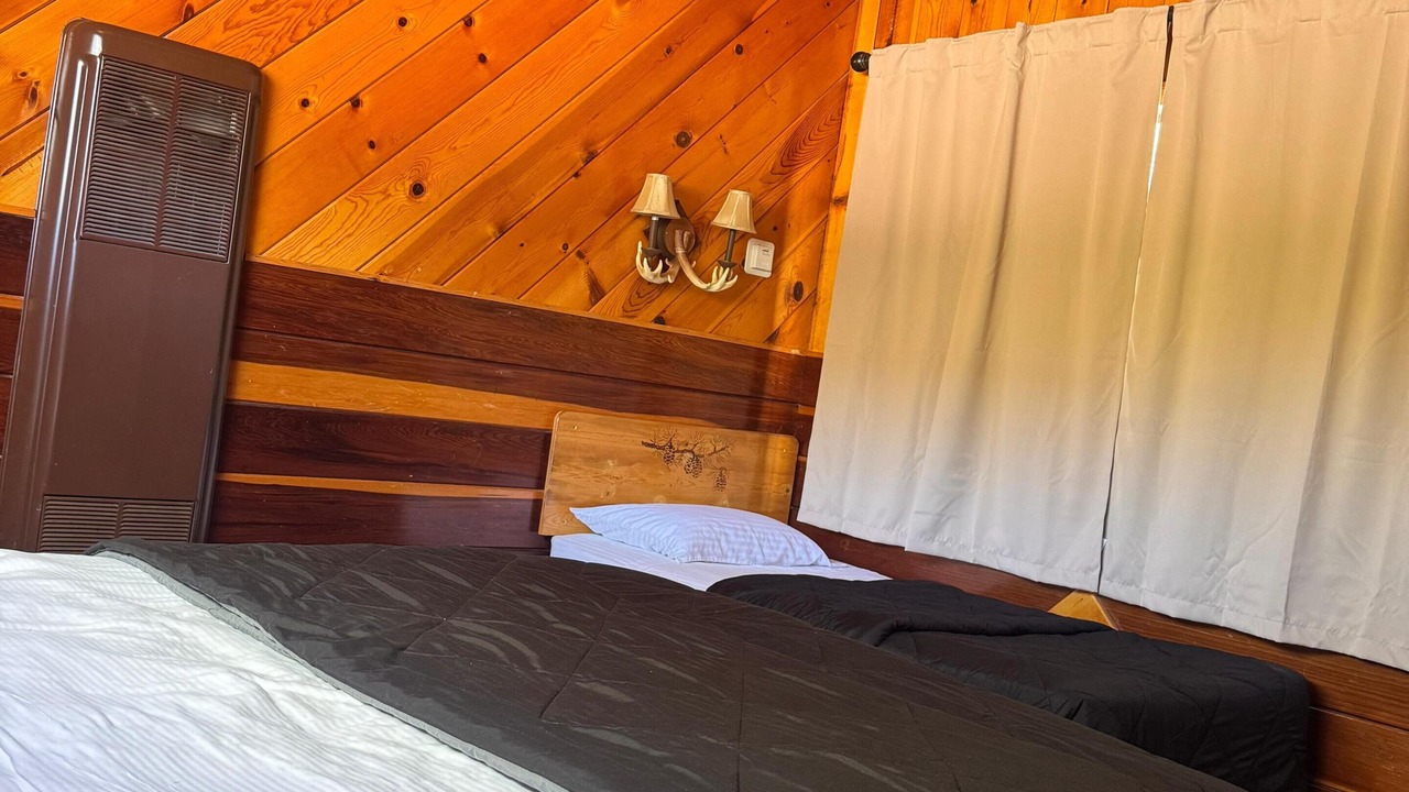 Photo of Bedroom in Walker