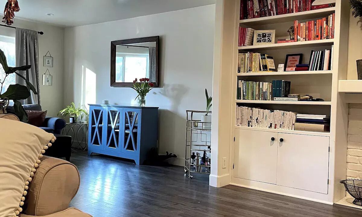 Photo of Livingroom in Salinas