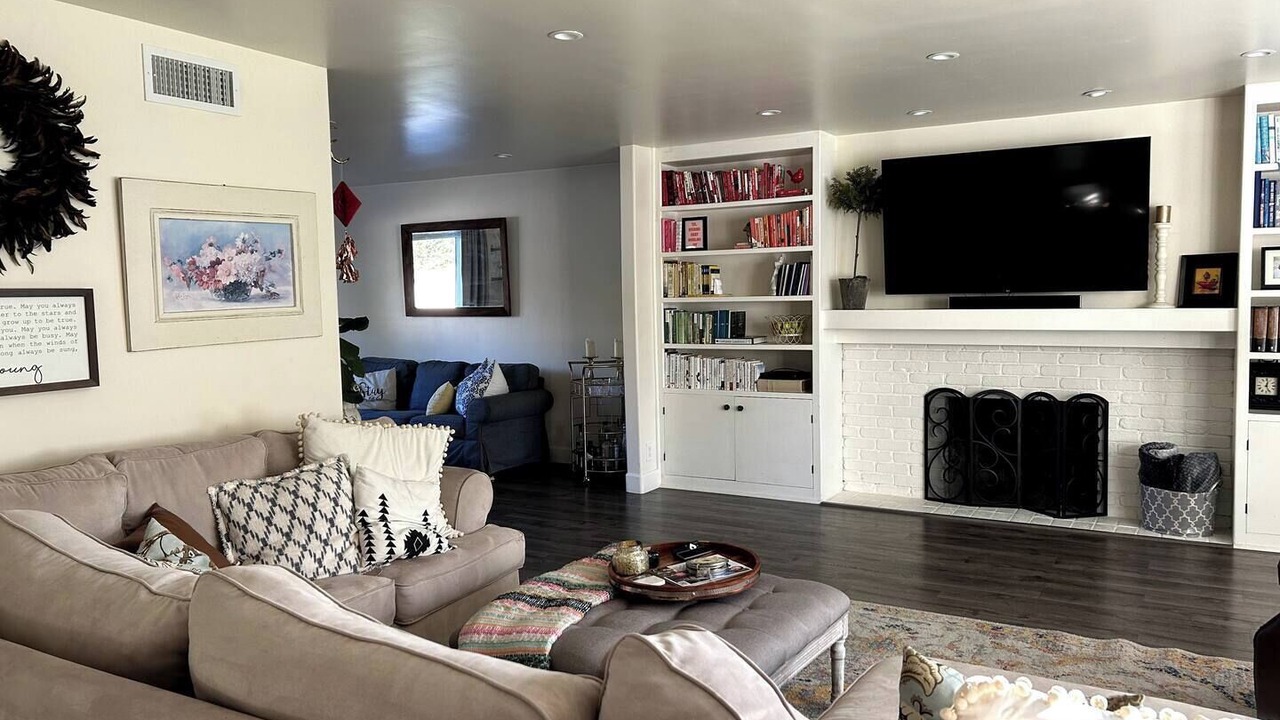 Photo of Livingroom in Salinas