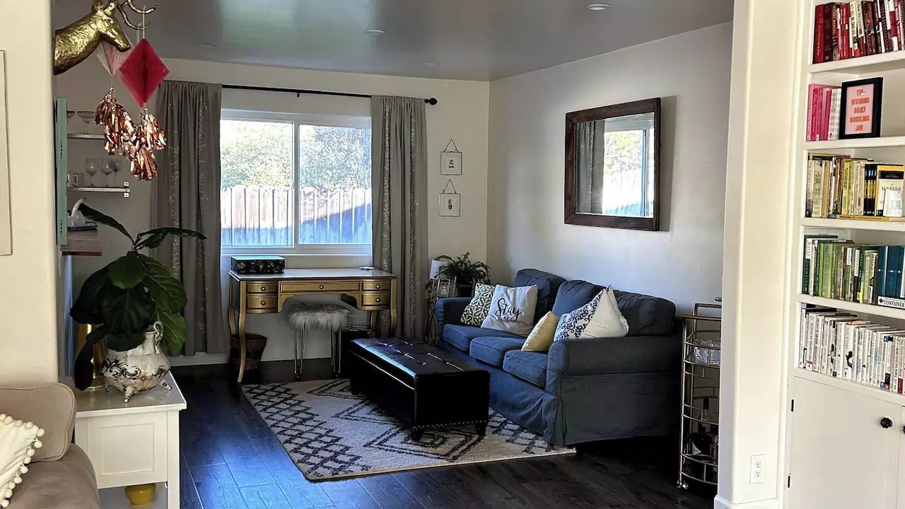 Photo of Livingroom in Salinas