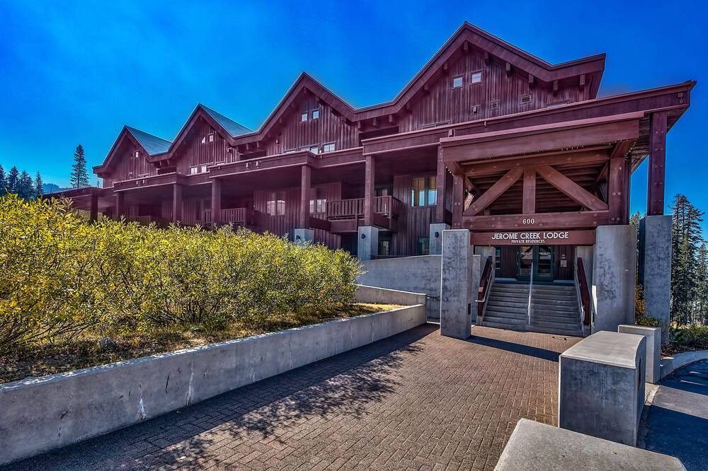 Photo of Outdoor in Sugar Bowl Resort