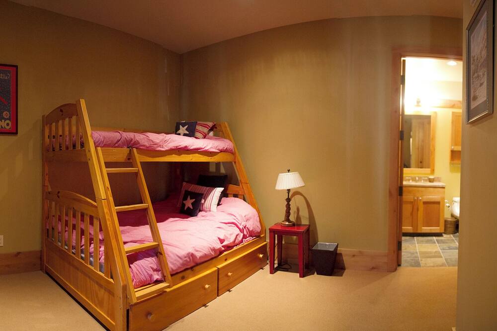 Photo of Bedroom in Sugar Bowl Resort