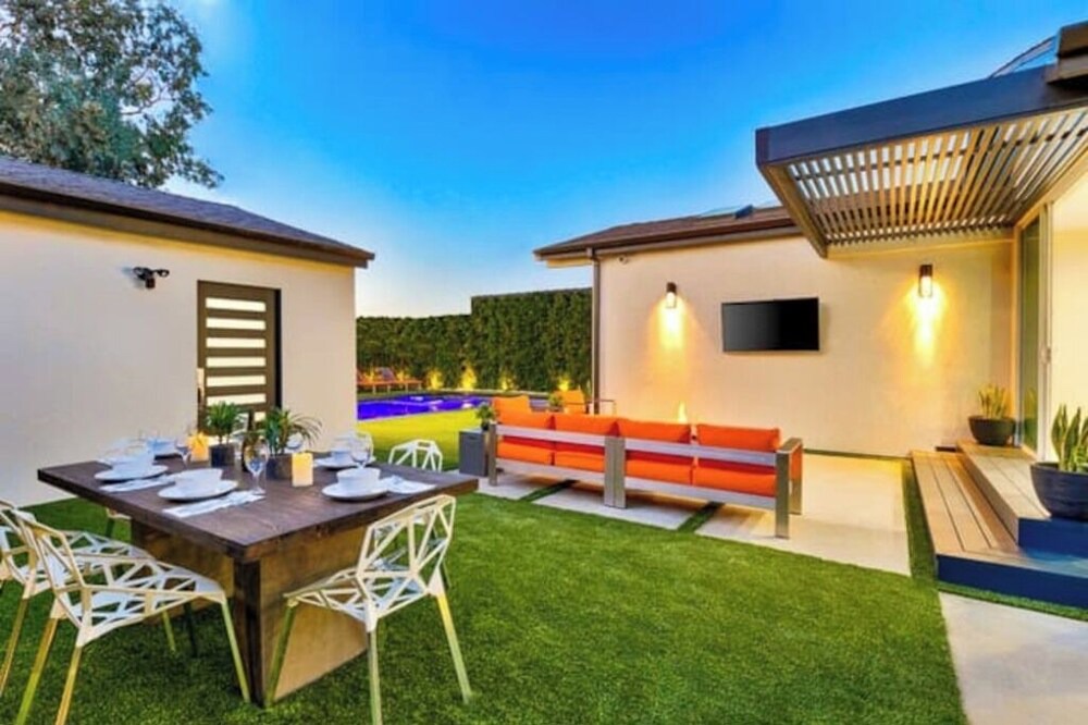 Photo of Outdoor in Faircrest Heights