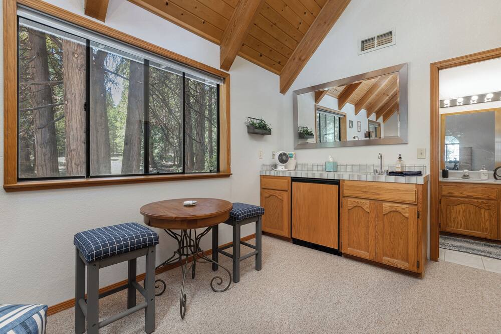 Photo of Kitchen in Sierra Cedars