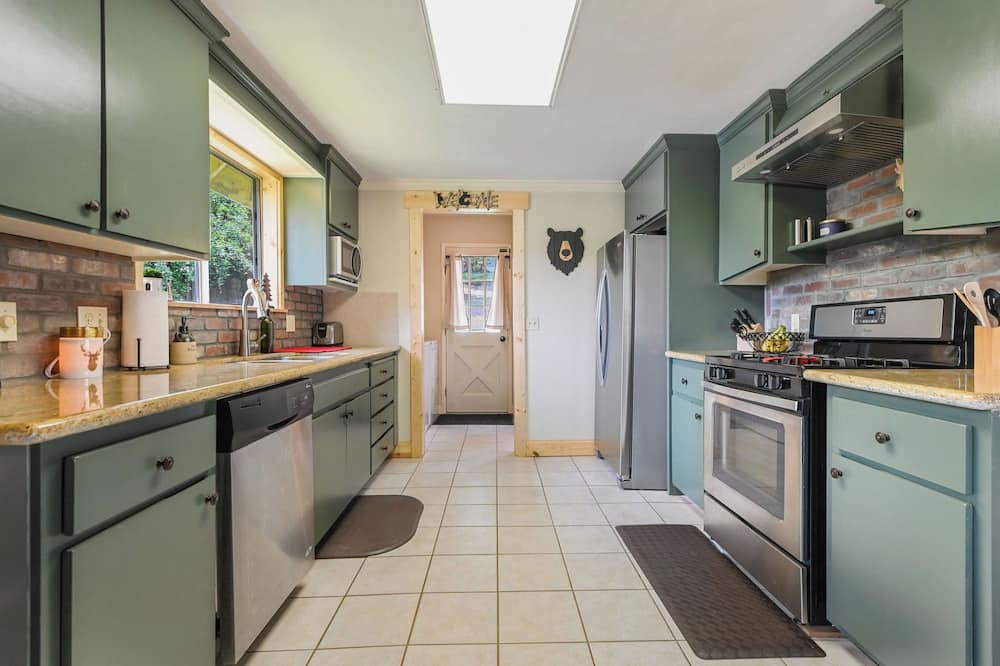 Photo of Kitchen in Twain Harte