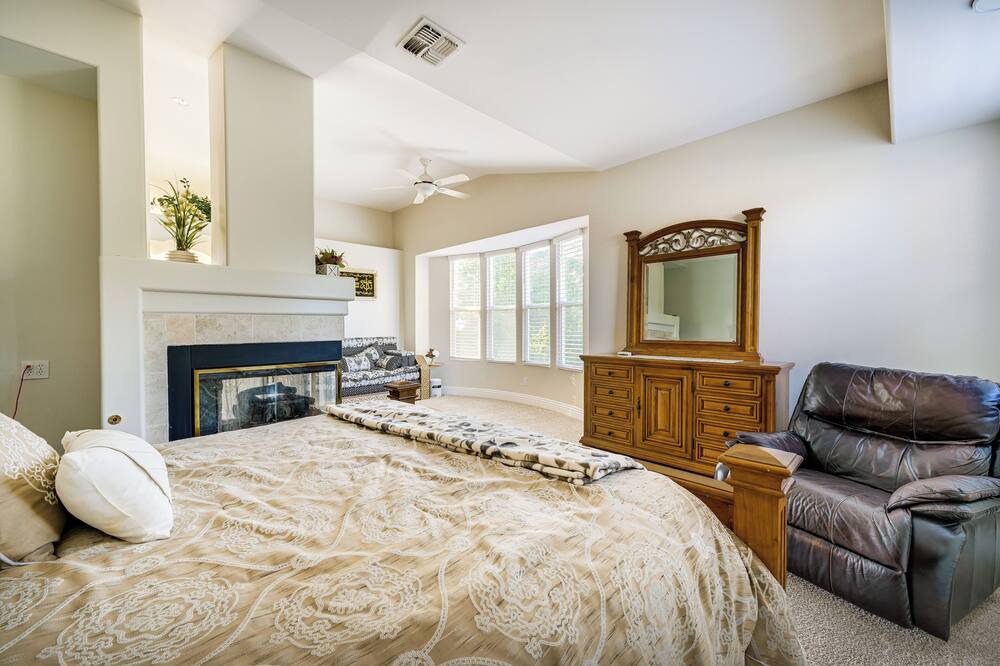 Photo of Bedroom in Greenacres