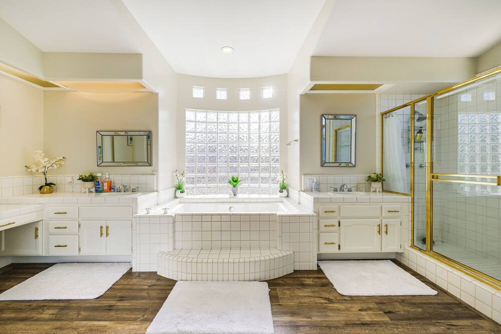 Photo of Bathroom in Greenacres