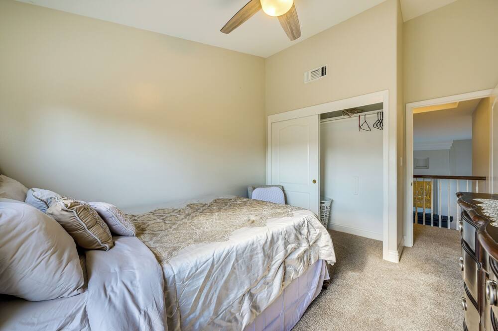 Photo of Bedroom in Greenacres