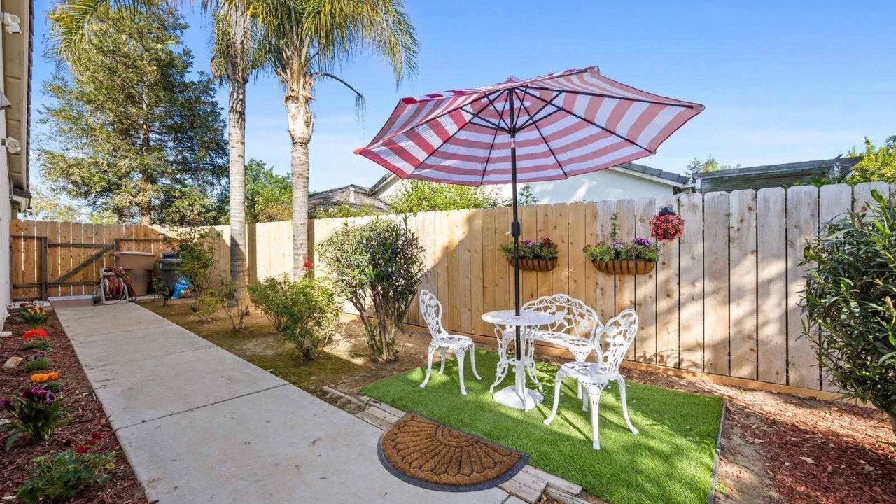 Photo of Outdoor in Greenacres