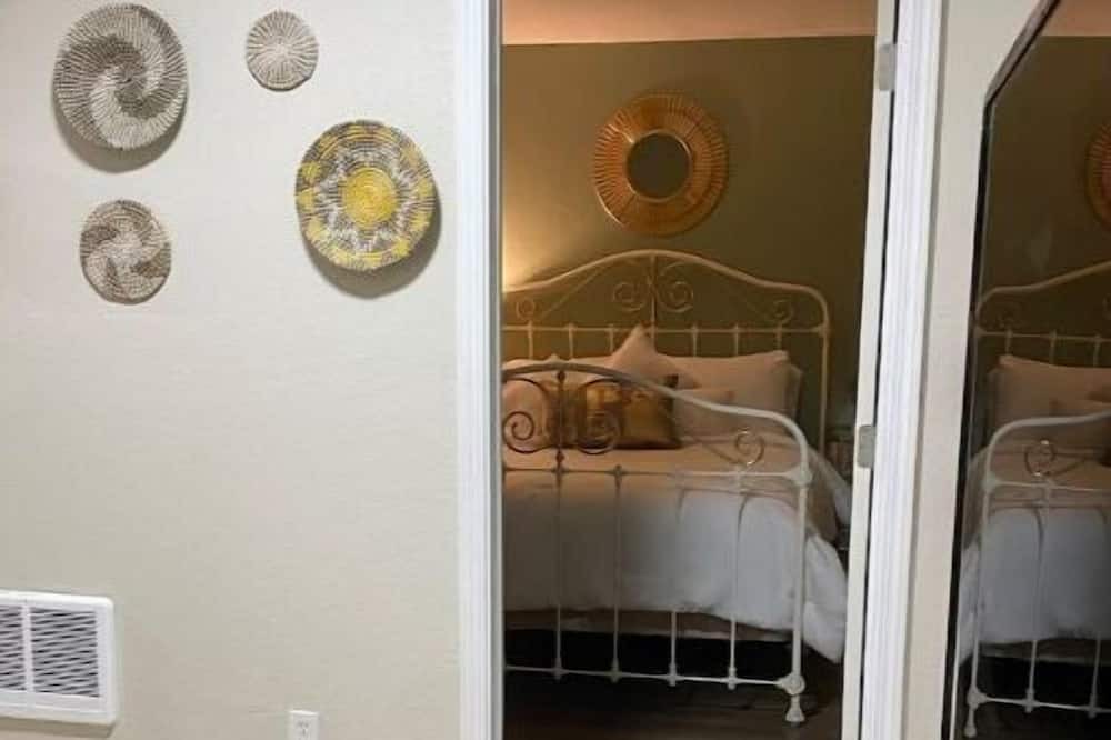 Photo of Bedroom in Watsonville