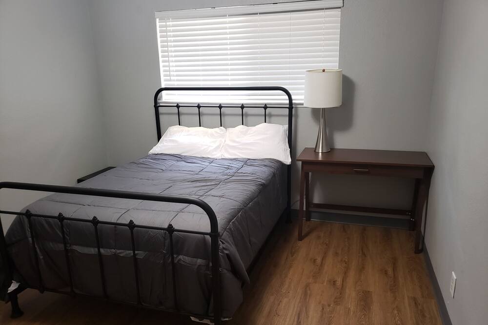 Photo of Bedroom in Merced