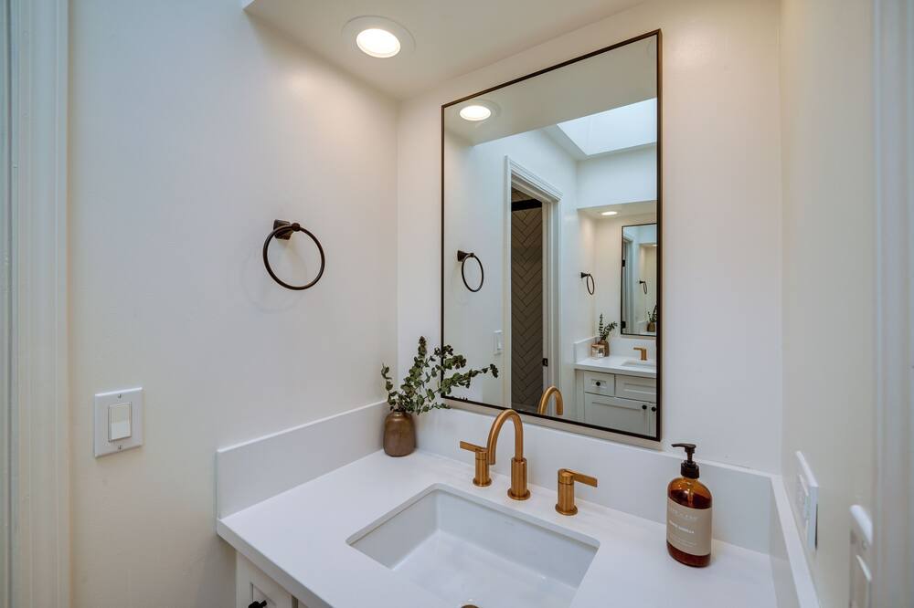 Photo of Bathroom in Greenacres