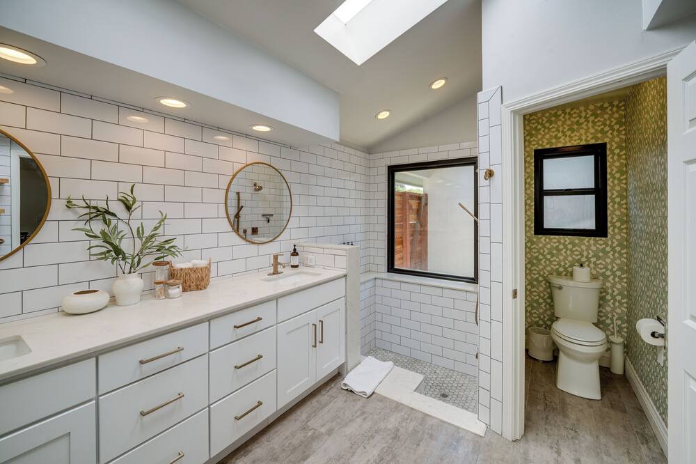 Photo of Bathroom in Greenacres