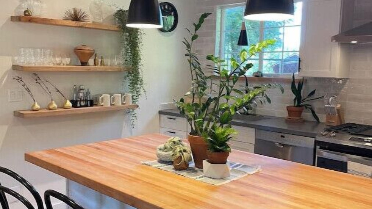 Photo of Kitchen in Myers Flat