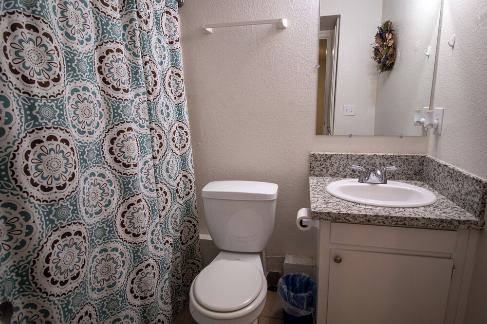 Photo of Bathroom in Porterville