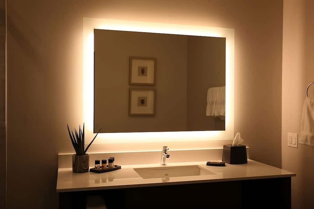 Photo of Bathroom in Winters