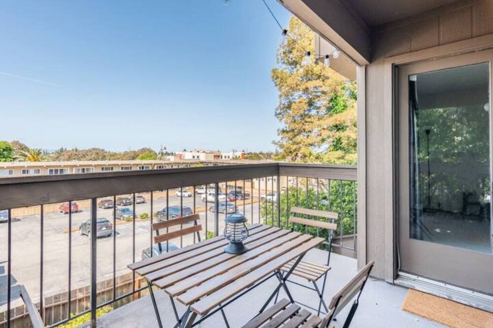 Photo of Outdoor in Hayward