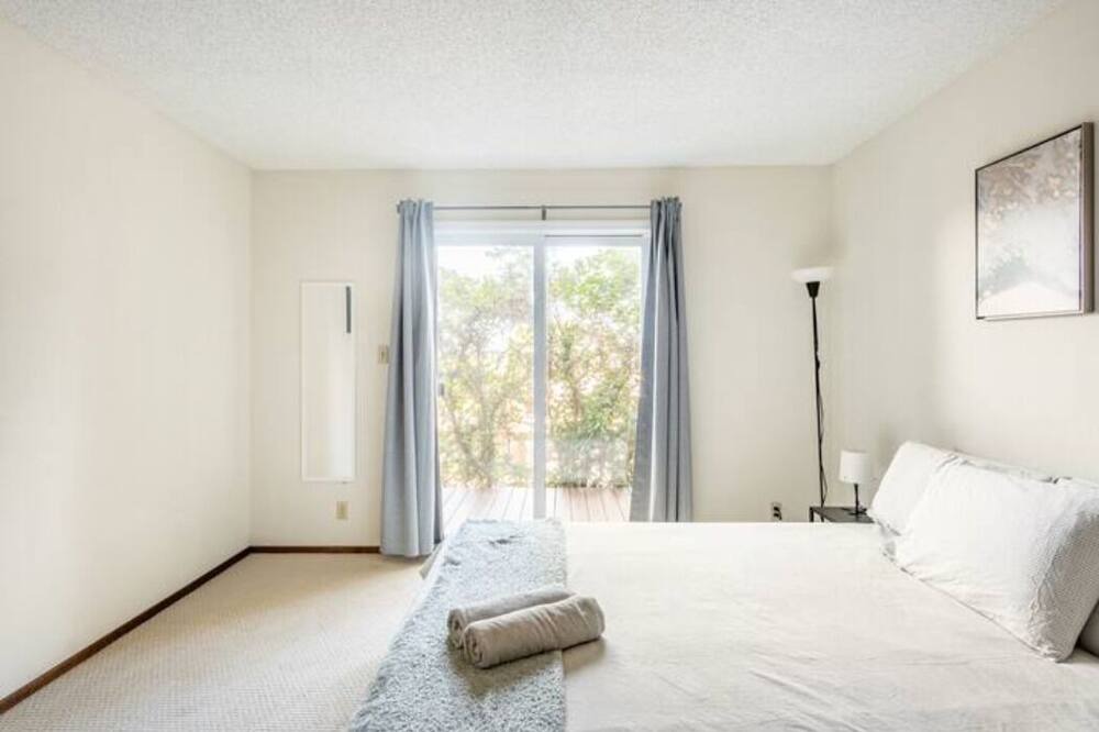 Photo of Bedroom in Hayward