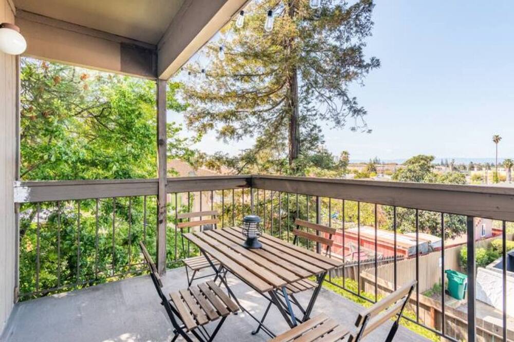Photo of Outdoor in Hayward