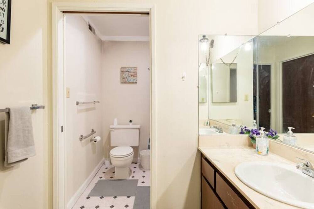 Photo of Bathroom in Hayward