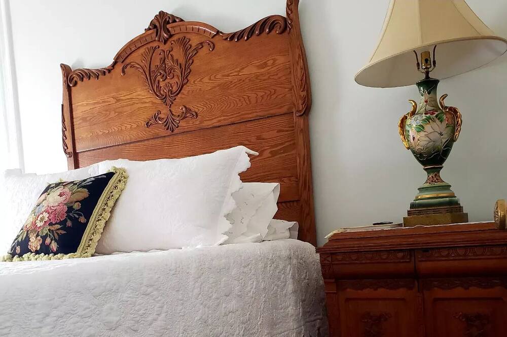 Photo of Bedroom in Winters
