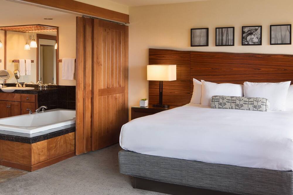 Photo of Bedroom in Carmel Highlands