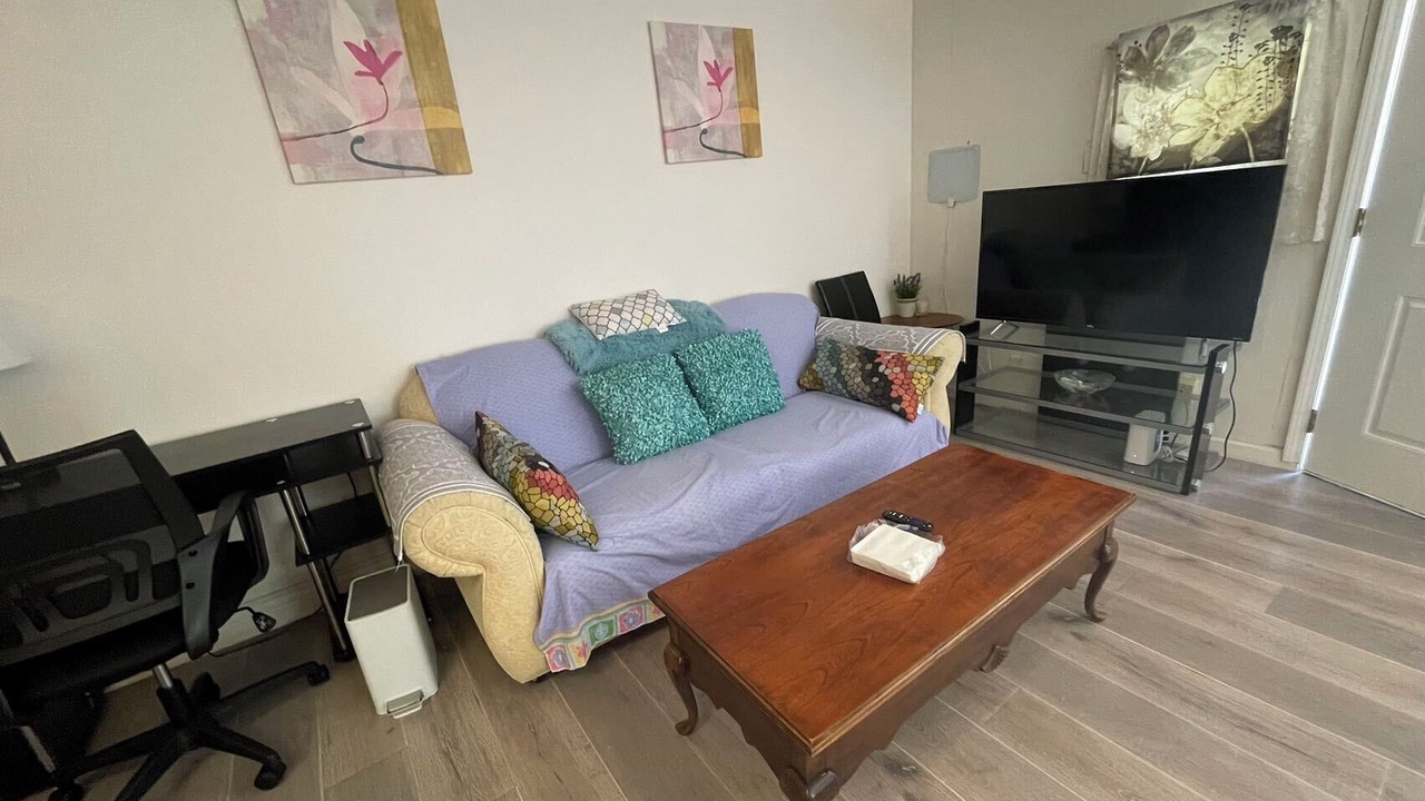 Photo of Livingroom in Centerville