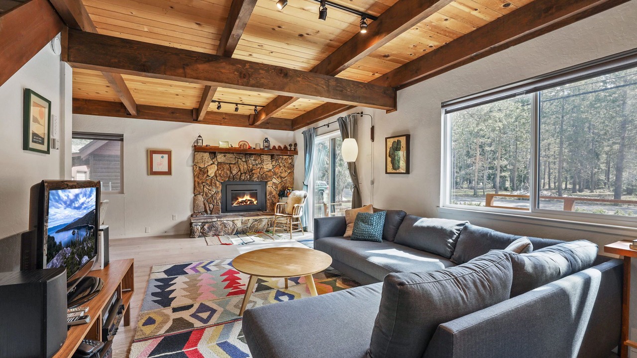 Photo of Livingroom in Tahoe Paradise