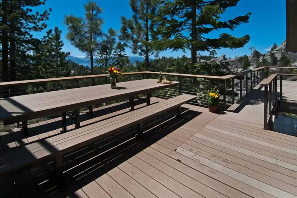 Photo of Patio Balcony in Upper Kingsbury