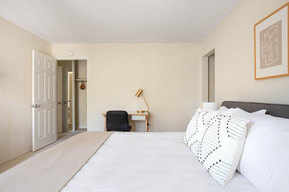 Photo of Bedroom in Palo Alto