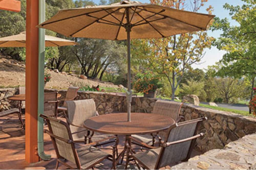 Photo of Patio Balcony in Angels Camp