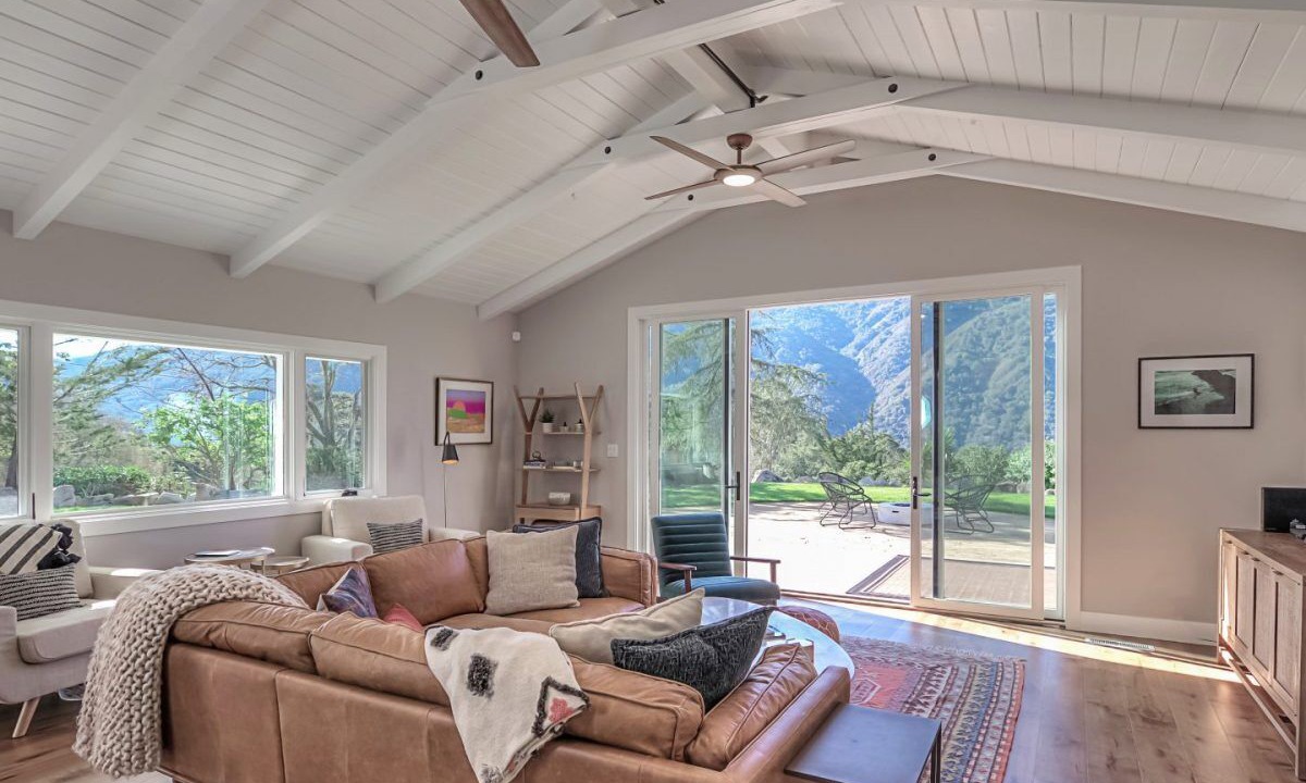 Photo of Livingroom in Carmel Valley