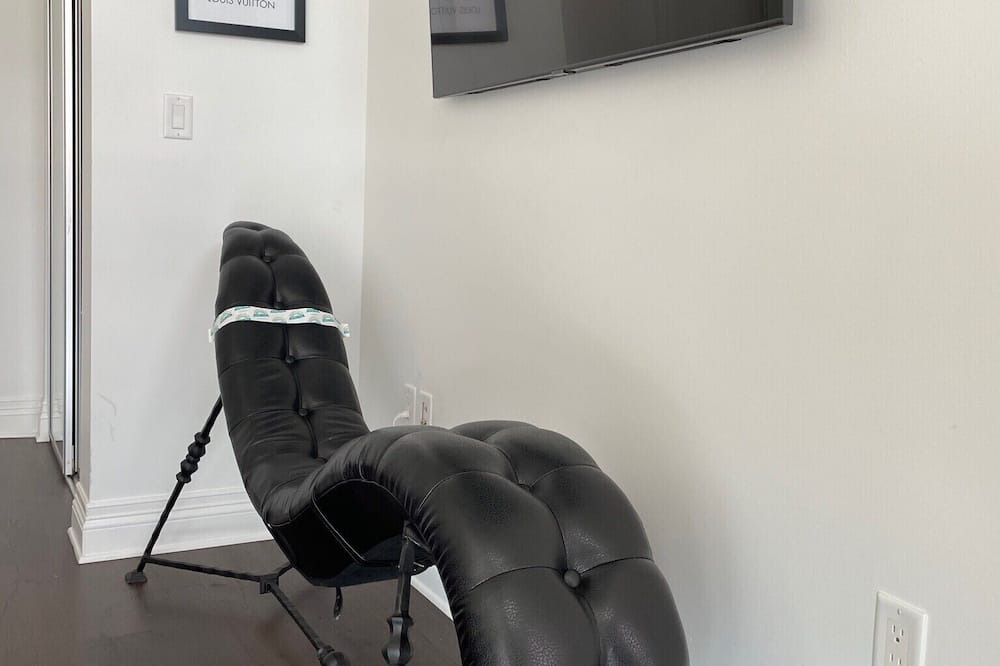 Photo of Bedroom in Santa Ana