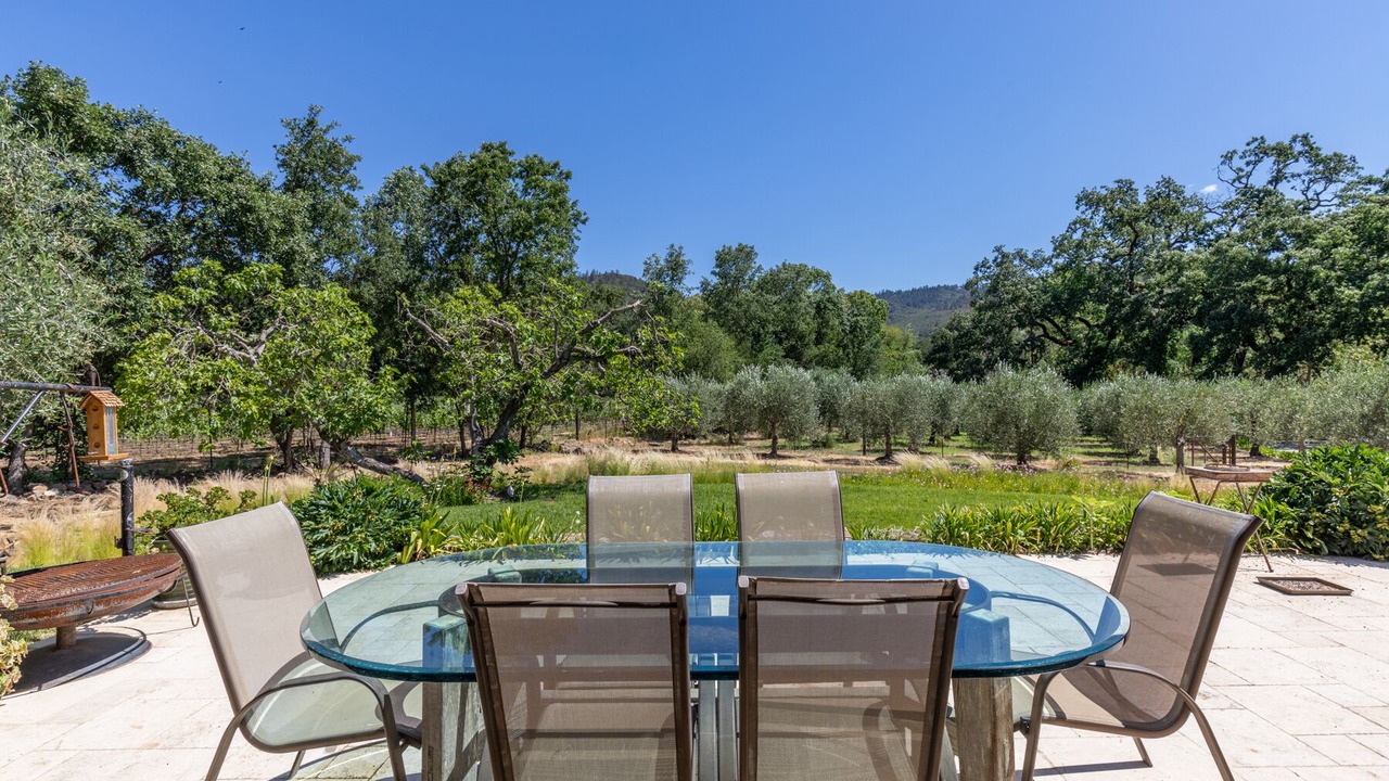 Photo of Outdoor in St. Helena