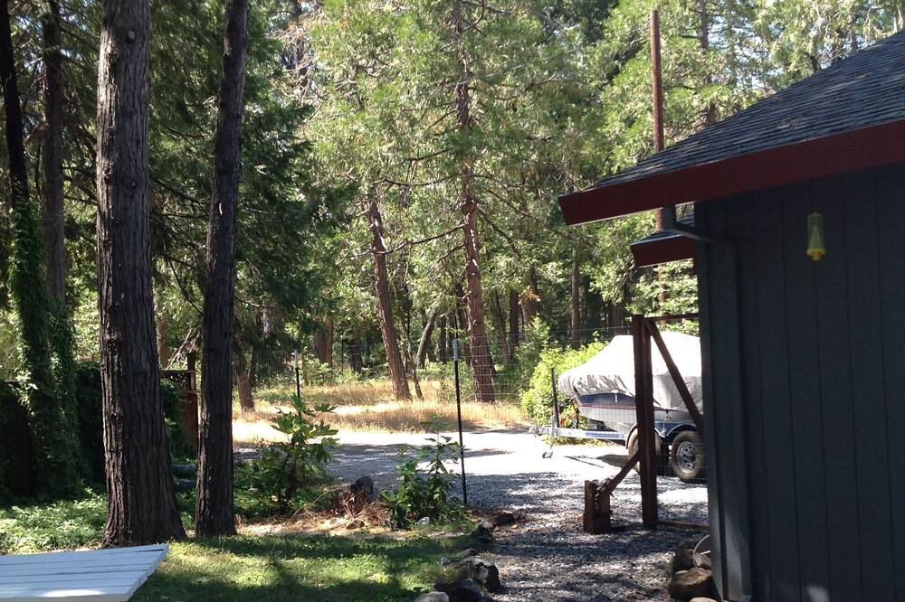 Photo of Outdoor in Apple Hill