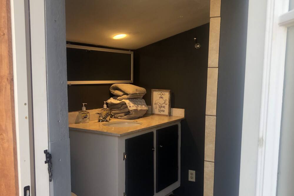 Photo of Bathroom in Imlay