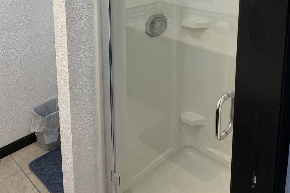 Photo of Bathroom in Atwater