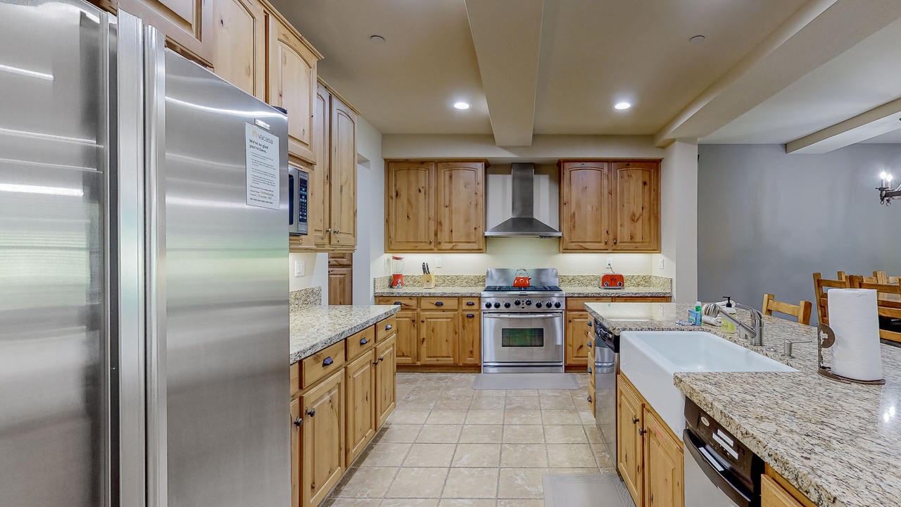 Photo of Kitchen in Mammoth Lakes