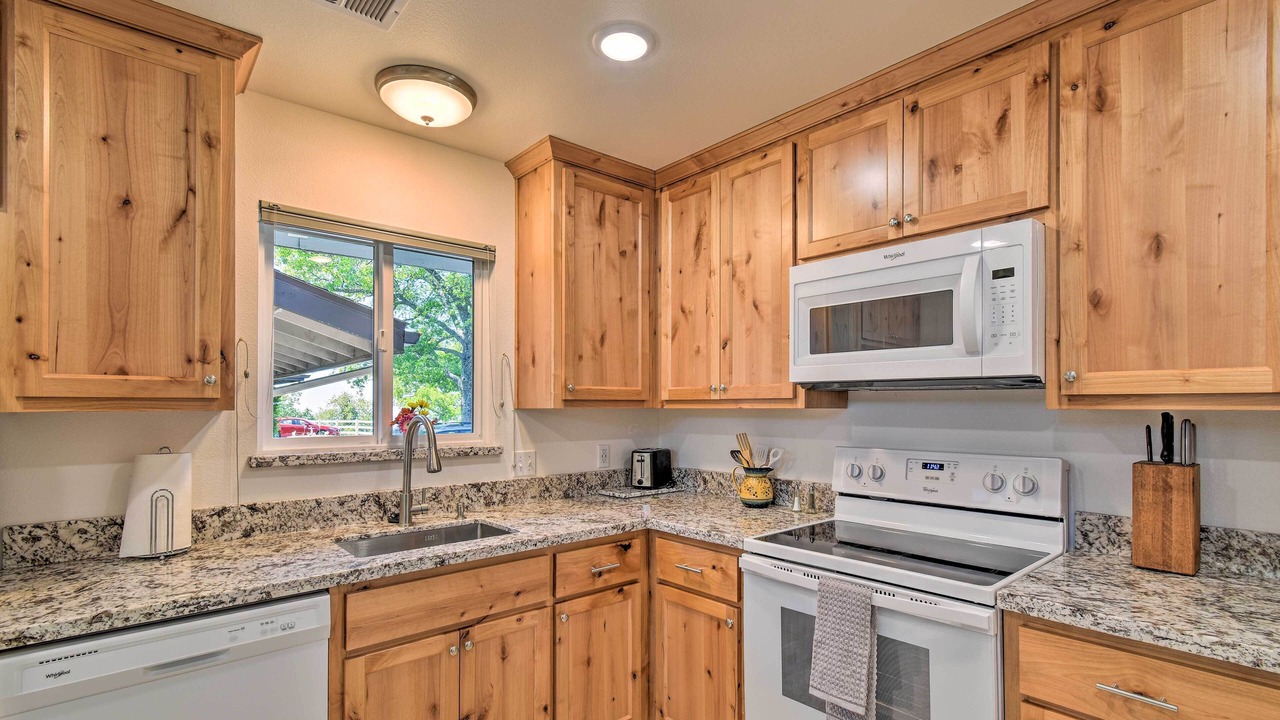 Photo of Kitchen in Mariposa