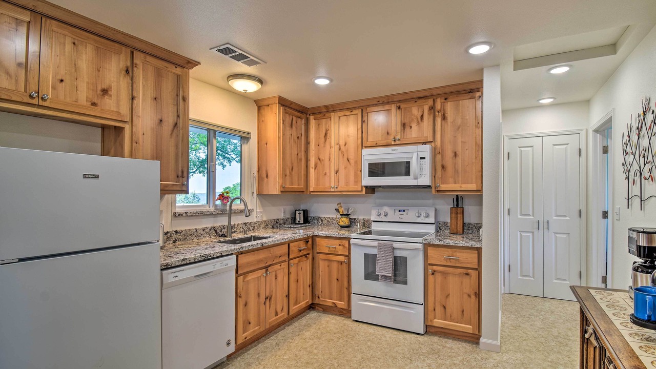 Photo of Kitchen in Mariposa