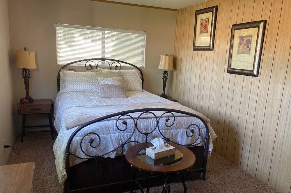 Photo of Bedroom in Modesto