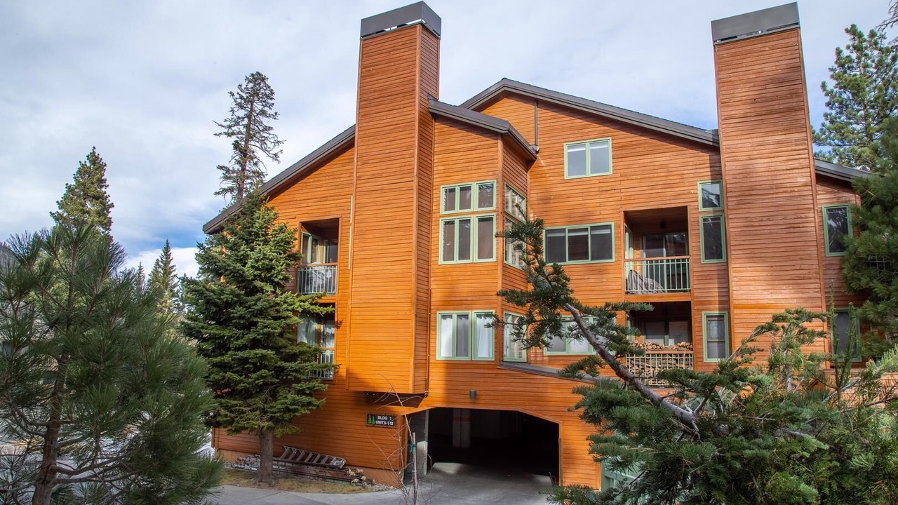 Photo of Outdoor in Mammoth Lakes