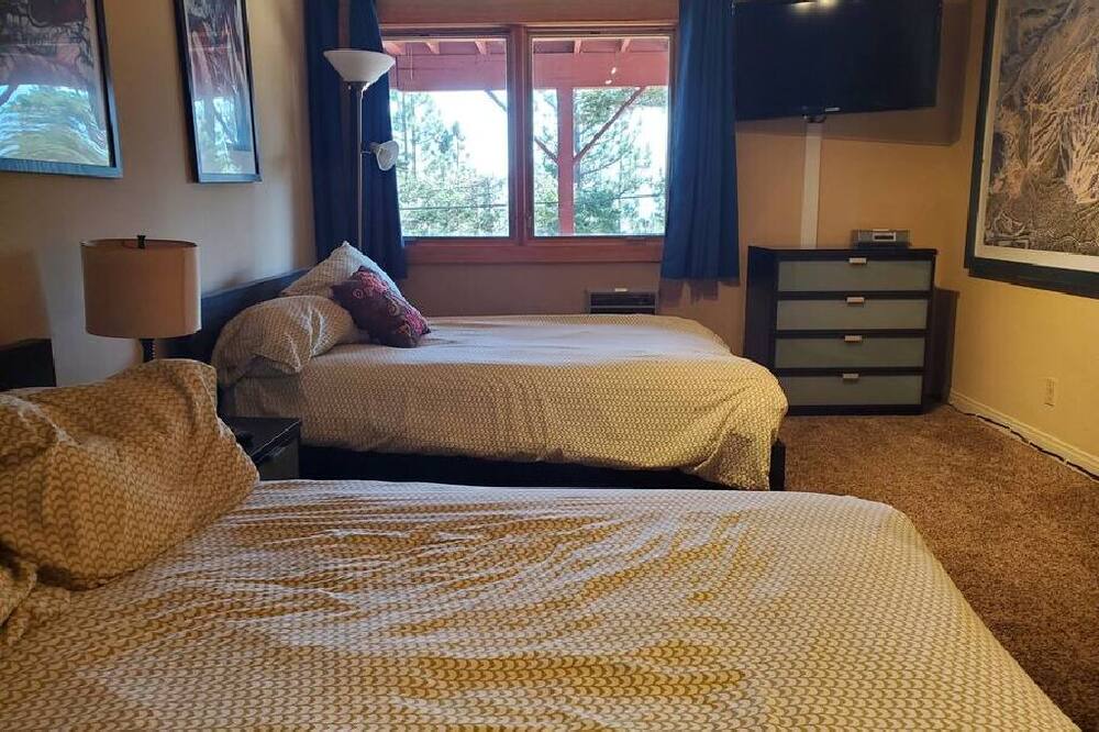 Photo of Others in Mammoth Lakes