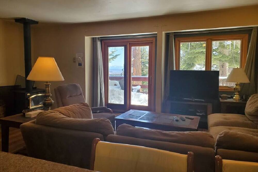 Photo of Others in Mammoth Lakes