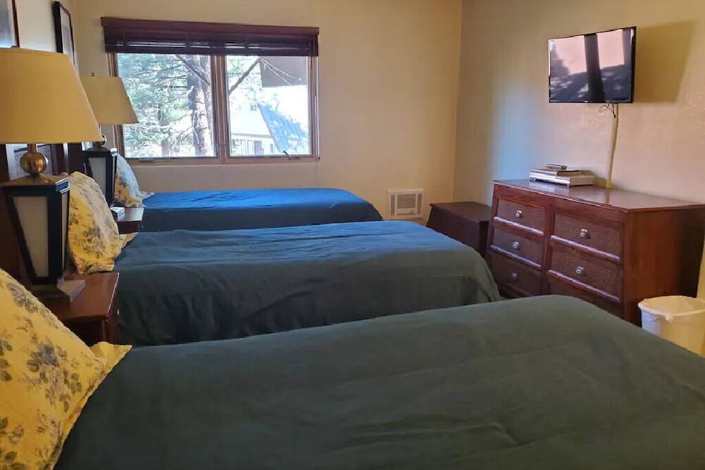 Photo of Others in Mammoth Lakes