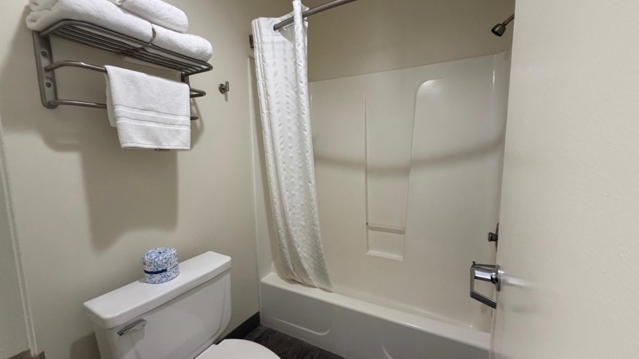 Photo of Bathroom in Yerington