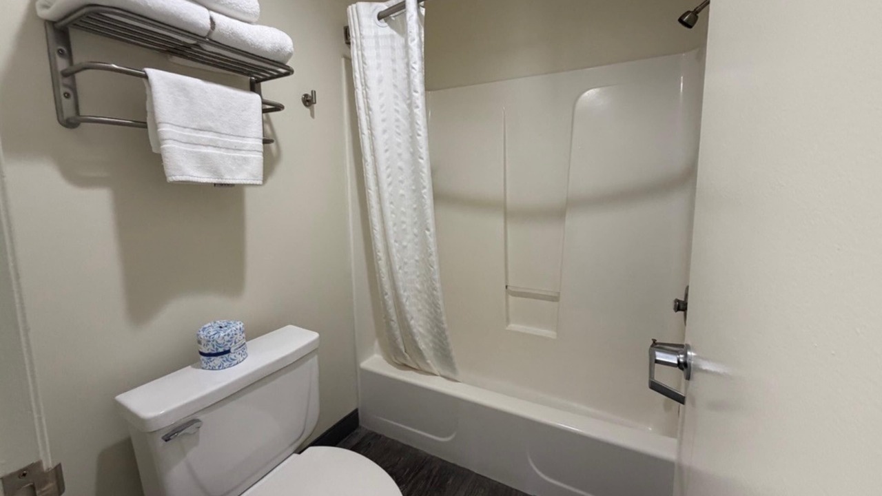 Photo of Bathroom in Yerington